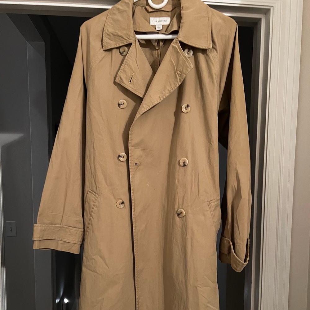 Trench coat